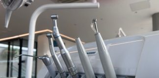 Regulador decreta encerramento definitivo de clínica dentária em Almada