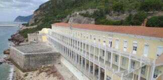 Críticas de clínicos colocam ortopedia do Hospital do Outão debaixo de fogo