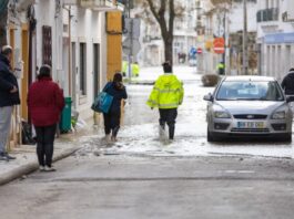 Água recua cerca de dois metros na baixa de Alcácer do Sal 627451956 1451490262999044 6832752890953374674 n