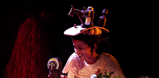 “Bonecos” e a viagem pelo mundo dos contos africanos Bonecos