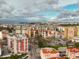 Seixal distribui perto de 150 mil euros às juntas de freguesia do concelho Seixal aerea23