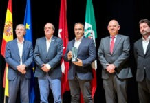 SMS recebem prémio internacional de limpeza urbana Serviços Municipalizados Setúbal Prémio Escobas de Prata
