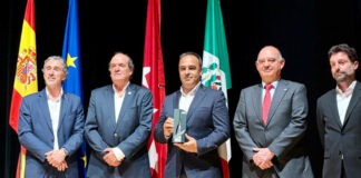 SMS recebem prémio internacional de limpeza urbana Serviços Municipalizados Setúbal Prémio Escobas de Prata