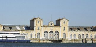 Antiga estação do Barreiro espera transformação há oito anos Estacao ferroviaria barreiro