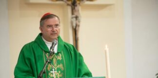 Bispo de Setúbal pede “renovada cultura de cuidado” perante morte de bebé em Almada 745084623 1038671245218533 3352392535427801645 n