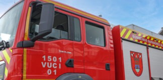 Fogo em Setúbal destruiu zona de mato e barracas em terrenos do IHRU CBSS viatura hero